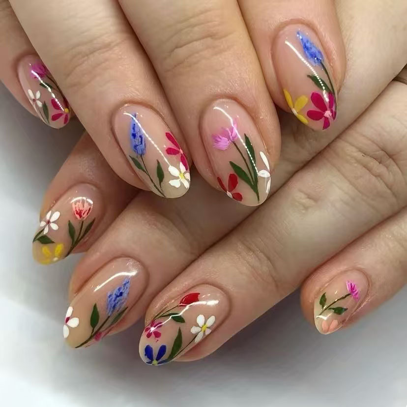 Nail Art Oval - 24 個シンプルなアーモンドネイルのヒント新鮮なカラフルなフラワーデザイン付け爪ウェアラブルオーバル偽ネイルショートフルカバープレス爪