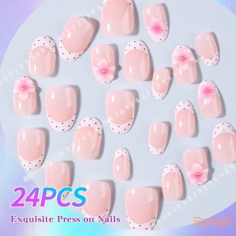 24個入りショートオーバル3Dジェルネイルチップ、フラワーネ - Nail Art Oval のレビューと価格