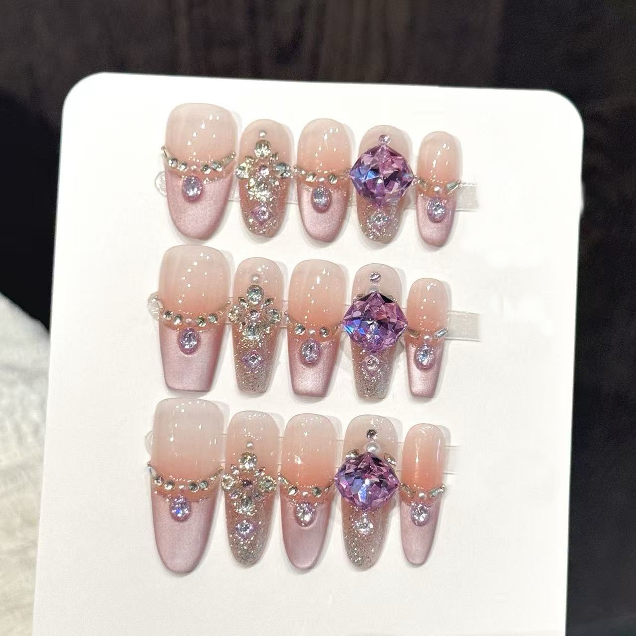 10個入り純手作業プレスコフィン/オーバルネイルアート、素敵 - Nail Art Oval のレビューと価格