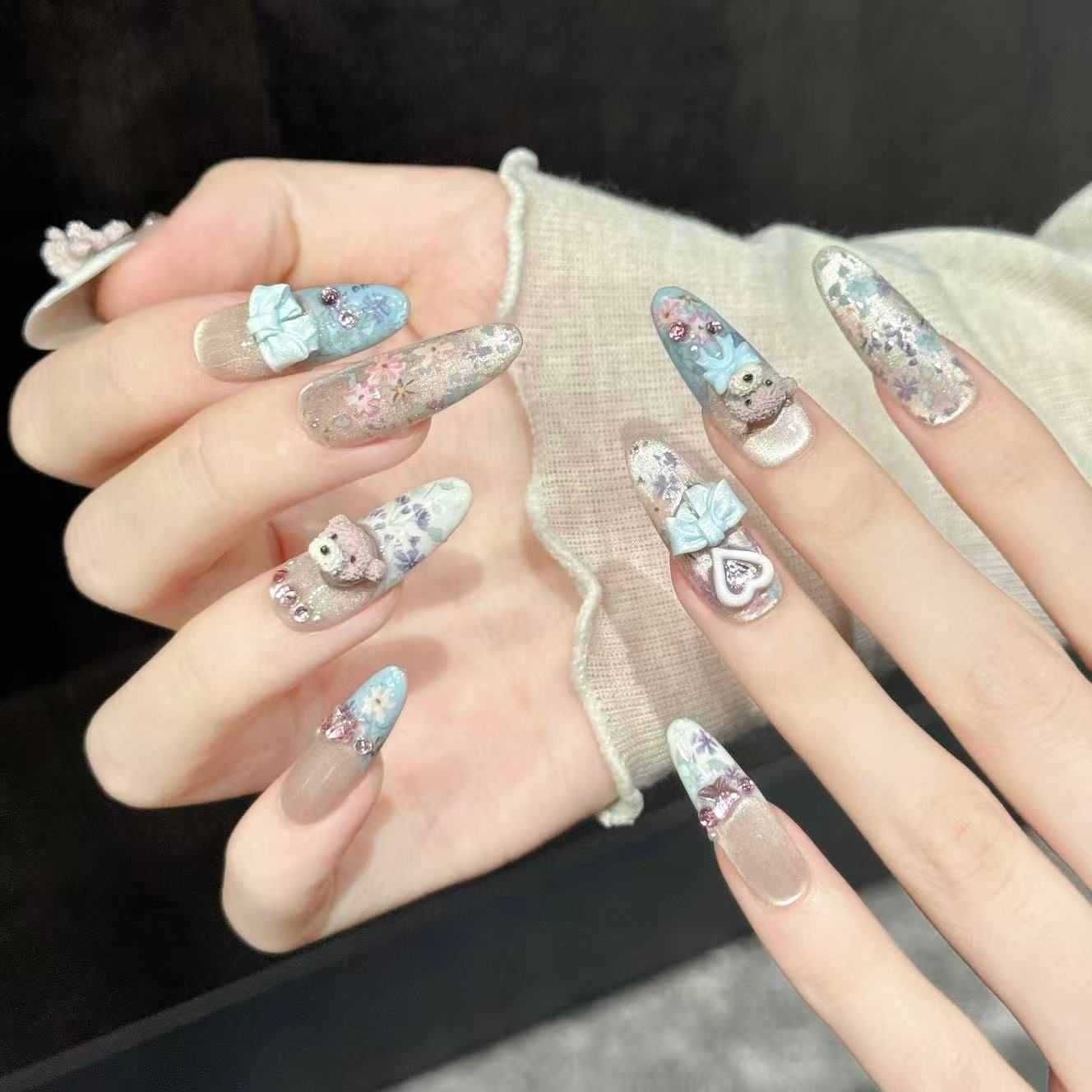 10個入り純手作りオーバルネイルアート、青い花柄の小さなクマ - Nail Art Oval のレビューと価格