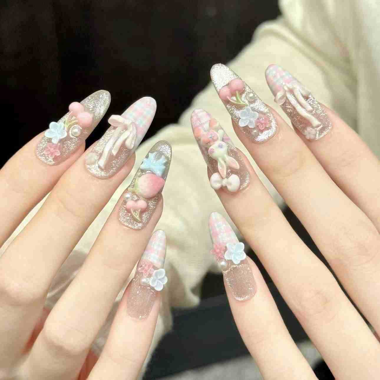 10個入り純手作りオーバルネイルアート、青い花柄の小さなクマ - Nail Art Oval のレビューと価格