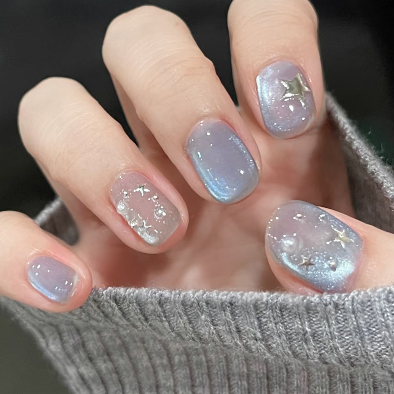 24枚入りショートスクエアプレスオンネイル ブラックブルーオ - Nail Art Ombre のレビューと価格